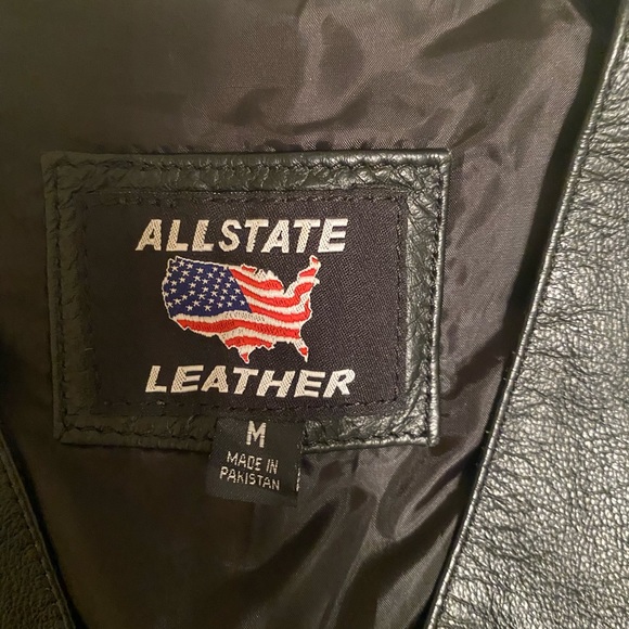 Leather Vest w/ laced up sides - Picture 4 of 4